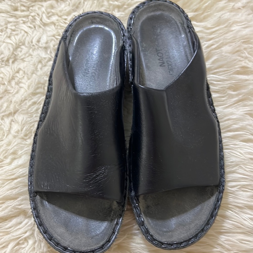 NAOT ARDISIA BLACK MADRAS size 39